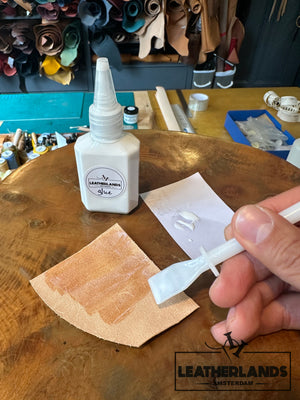 Leather Adhesive Glue (Transparent/ 60Ml) (Sku090) Leathercraft Tools