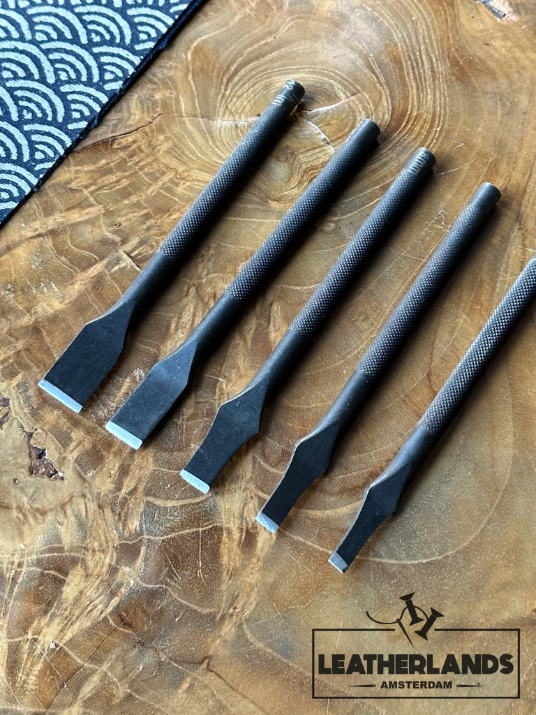 Straight Puncher (SKU035) Leathercraft tools