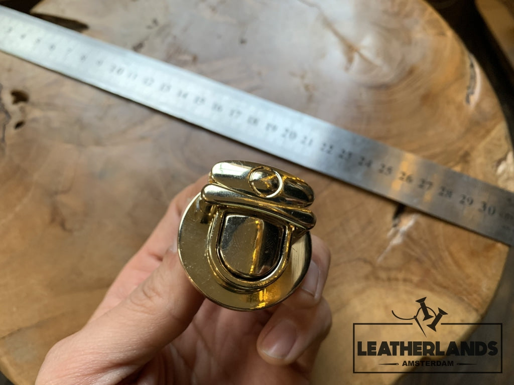 Bag Buckle In Gold/tassen Gesp In Het Goud Leathercraft Tools
