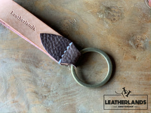 Key Chain 05 - The Leaf In Black Natural & Light Brown / Without Initials Handstitched