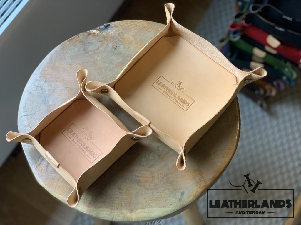 Leather Tray In Natural & Fiesta / 1 Set Without Initials Handstitched