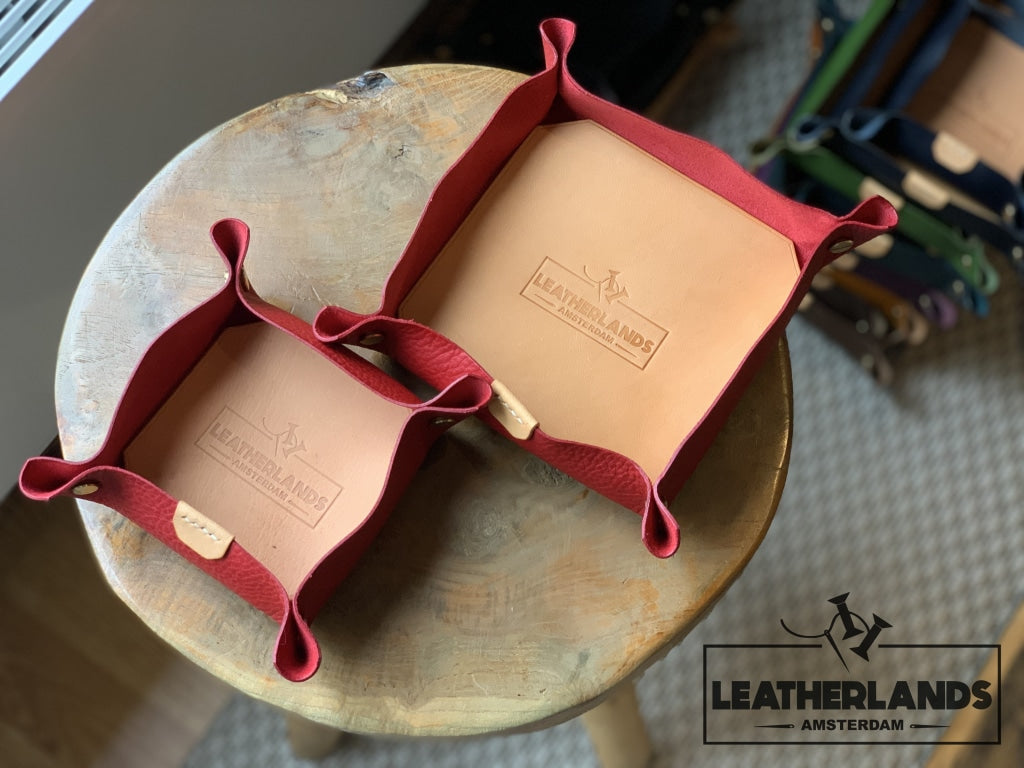 Leather Tray In Natural & Lattuga Red / 1 Set Without Initials Handstitched