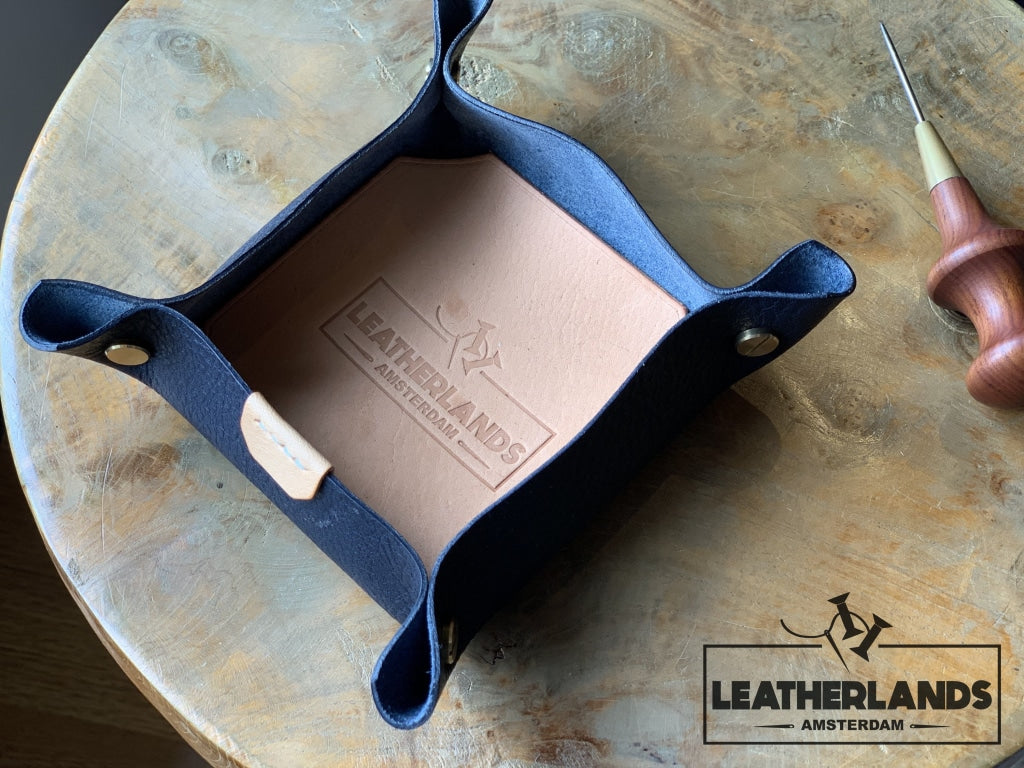 Leather Tray In Natural & Navy Navy / Small Without Initials Handstitched