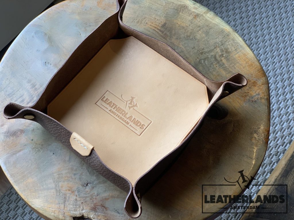 Leather Tray In Natural & Safari Light Brown / Medium Without Initials Handstitched