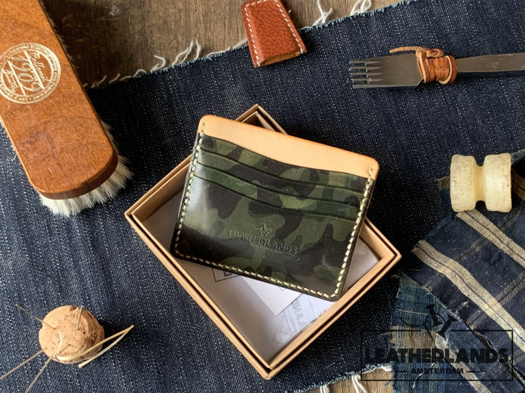 The Classicty Card Holder Iii (9 Slots) Handstitched