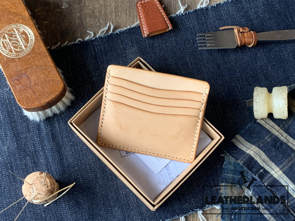The Classicty Card Holder Iii (9 Slots) Handstitched